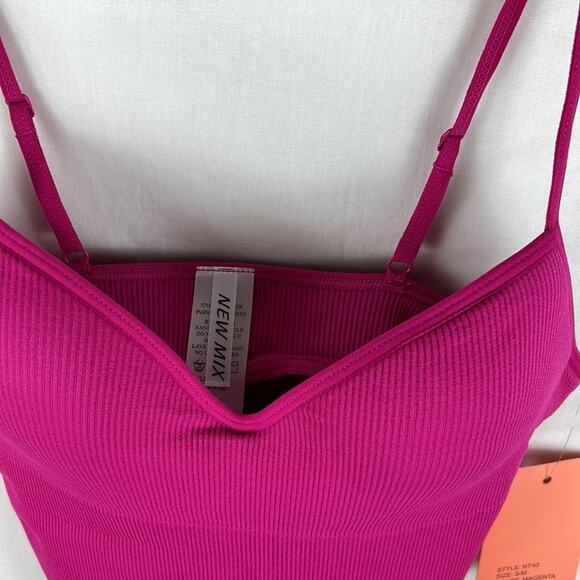 NWT New Mix ribbed magenta built in bra adjustable strap cami tank small/medium - Picture 5 of 12
